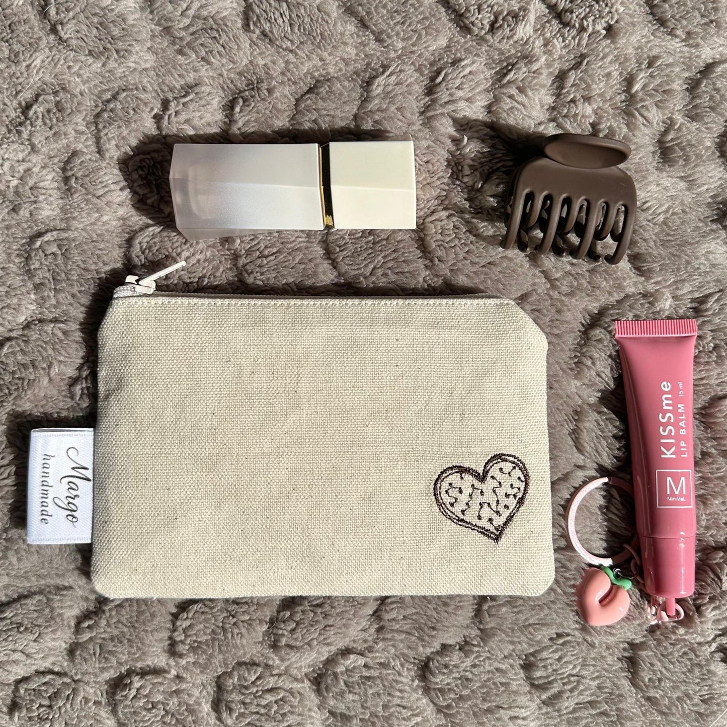 Pochette Petite con Cuoricino Ricamato